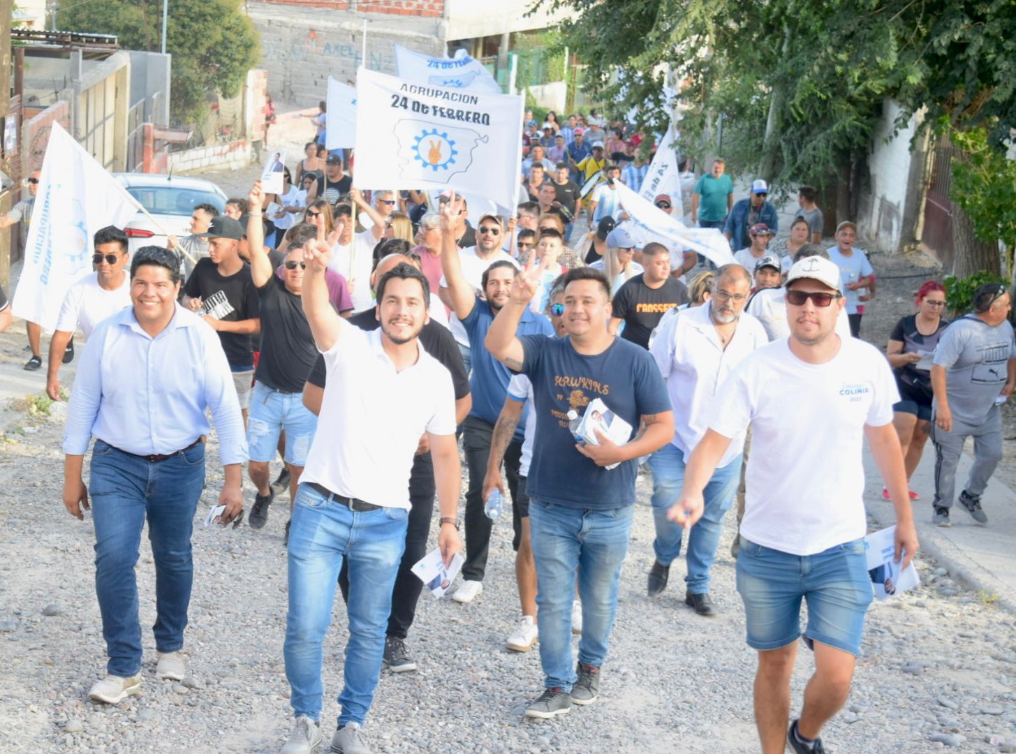 Elecciones 2023: Coliñir recorrió el barrio Don Bosco de Trelew