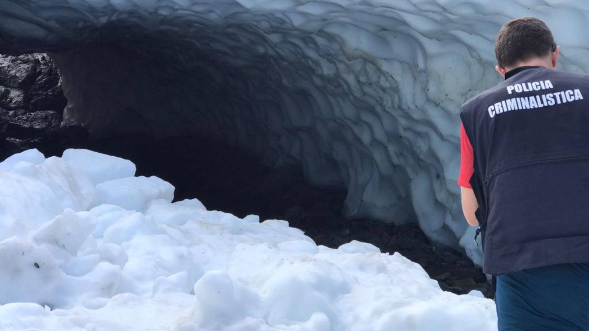 Tragedia en El Bolsón: Un turista murió tras un derrumbe de nieve y piedras