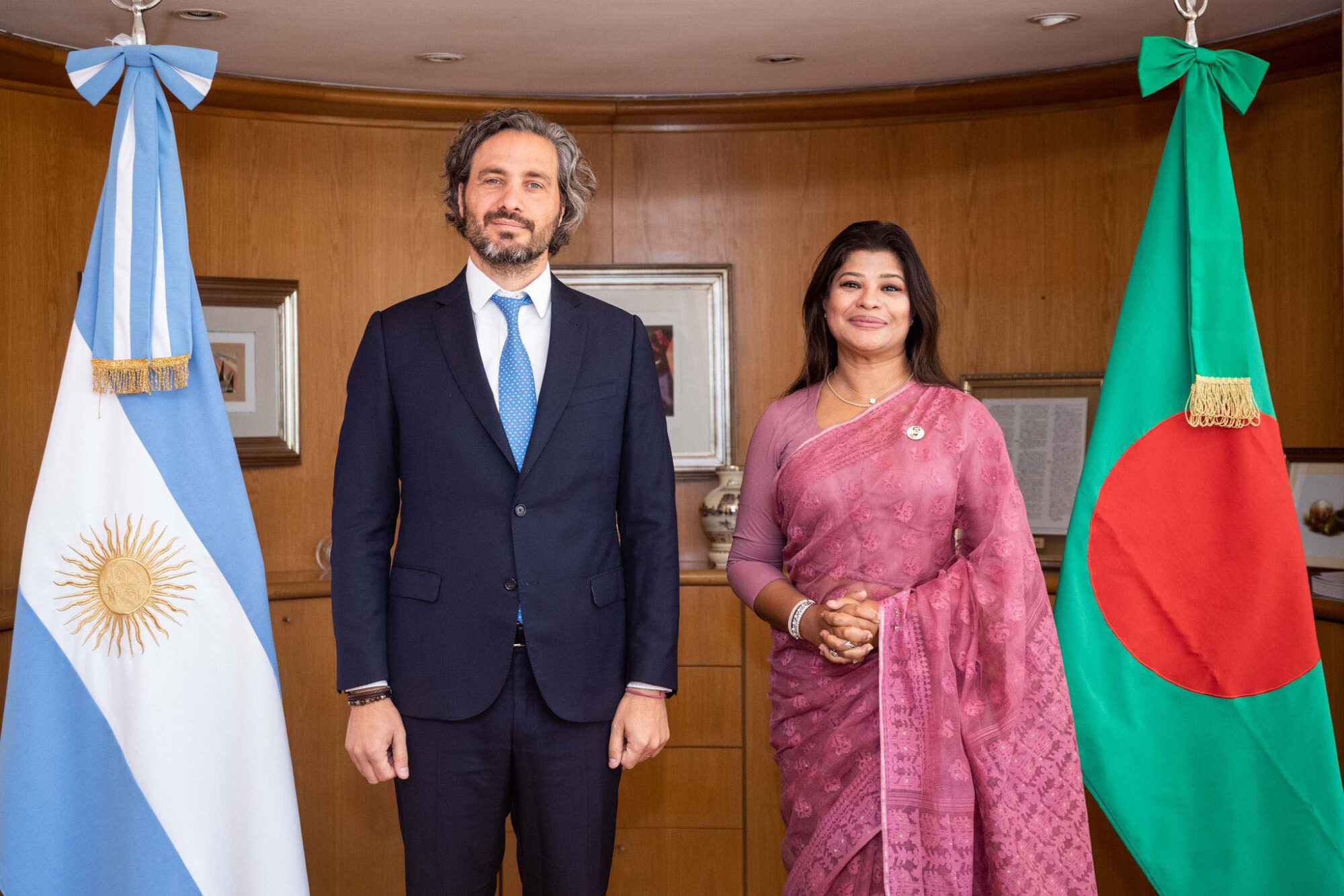 El Gobierno oficializó la apertura de la embajada de Argentina en Bangladesh