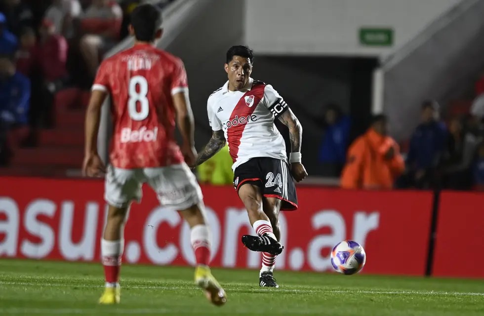 River juega frente a Argentinos Juniors en el renovado estadio Monumental y con la presencia de Passarella