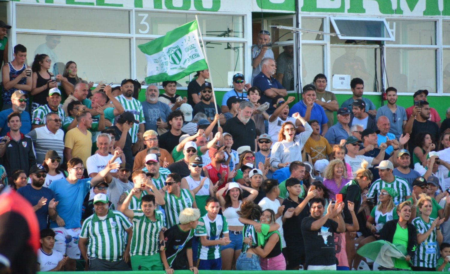 Germinal frente a Independiente de San Cayetano a todo o nada: La final por el ascenso al Torneo Federal A será transmitida por pantalla gigante en el Cine Teatro Rawson