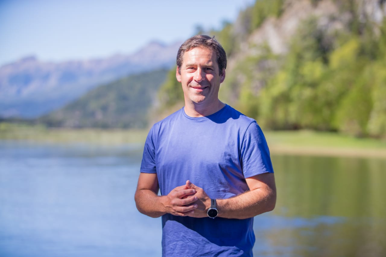 Luque recorrió el Parque Nacional Los Alerces y dijo que es un lugar “fascinante” que potenciarán “cuando nos toque gobernar la provincia”