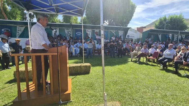 En Comodoro Rivadavia, la Sociedad Rural Argentina criticó la entrega de tierras a mapuches y las amenazas a la propiedad privada