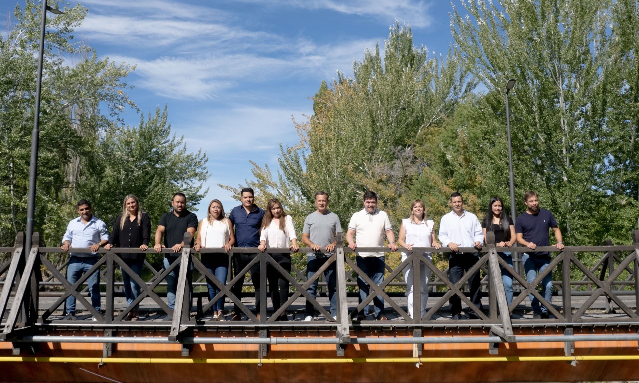 Mac Karthy cerró acuerdo con el candidato a gobernador de Milei y ya tiene estructura para ir por la intendencia de Trelew