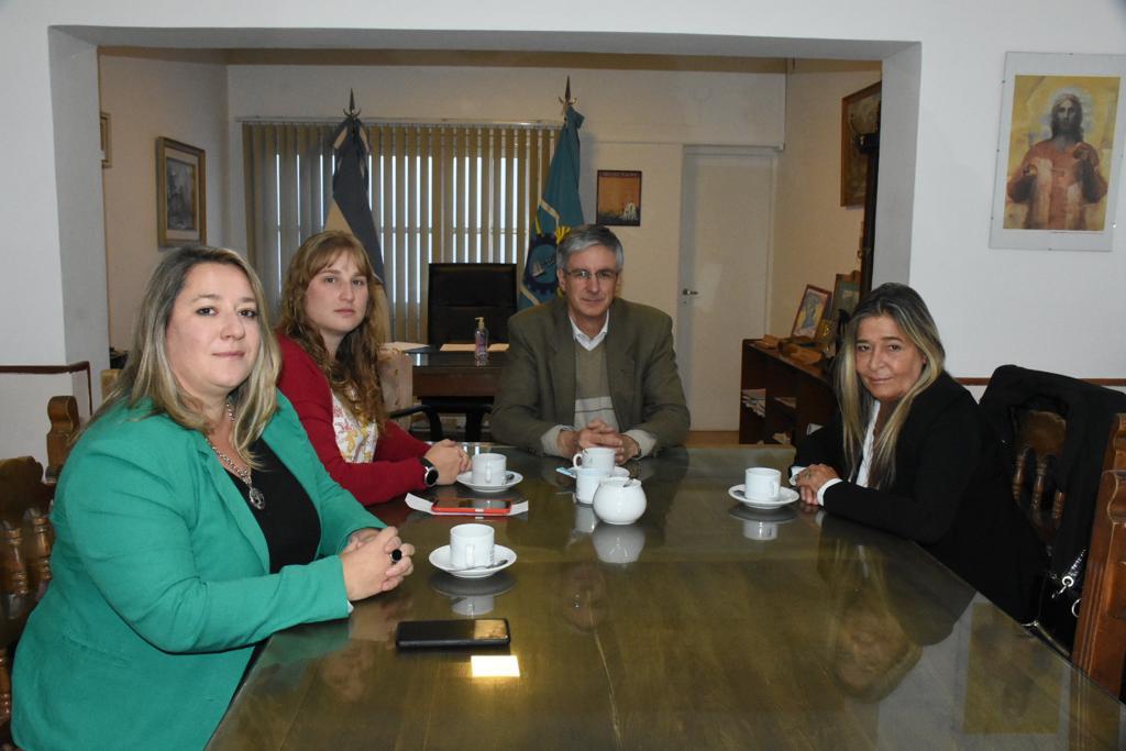 Ongarato se reunió con Corina Fernández, sobreviviente de tentativa de femicidio
