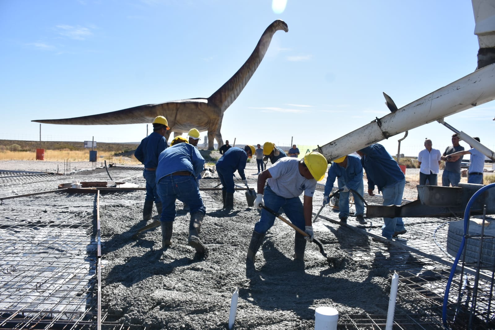 El Municipio de Trelew avanza con la obra del Centro de Visitantes del Patagotitan Mayorum
