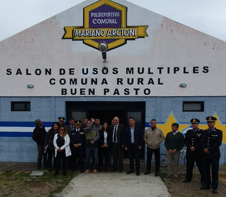 Funcionarios provinciales acompañaron a Buen Pasto en un nuevo Aniversario de su creación