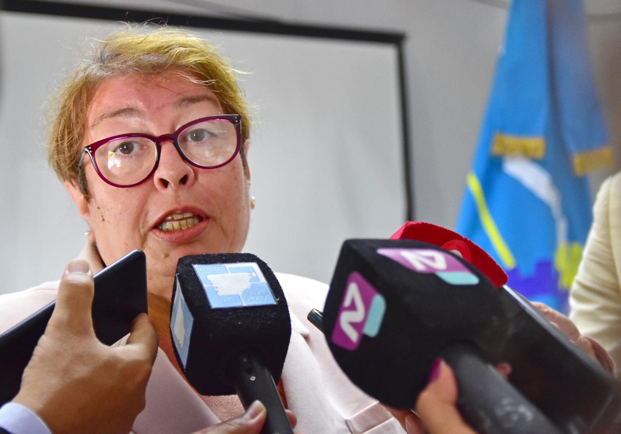 Monasterolo aseguró que no permitirán ninguna medida de fuerza extorsiva y contra la salud de la población de Esquel
