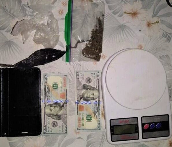 Operativo simultáneo antidrogas: La Policía del Chubut logró desbaratar una banda narco que operaba en ciudades del Valle