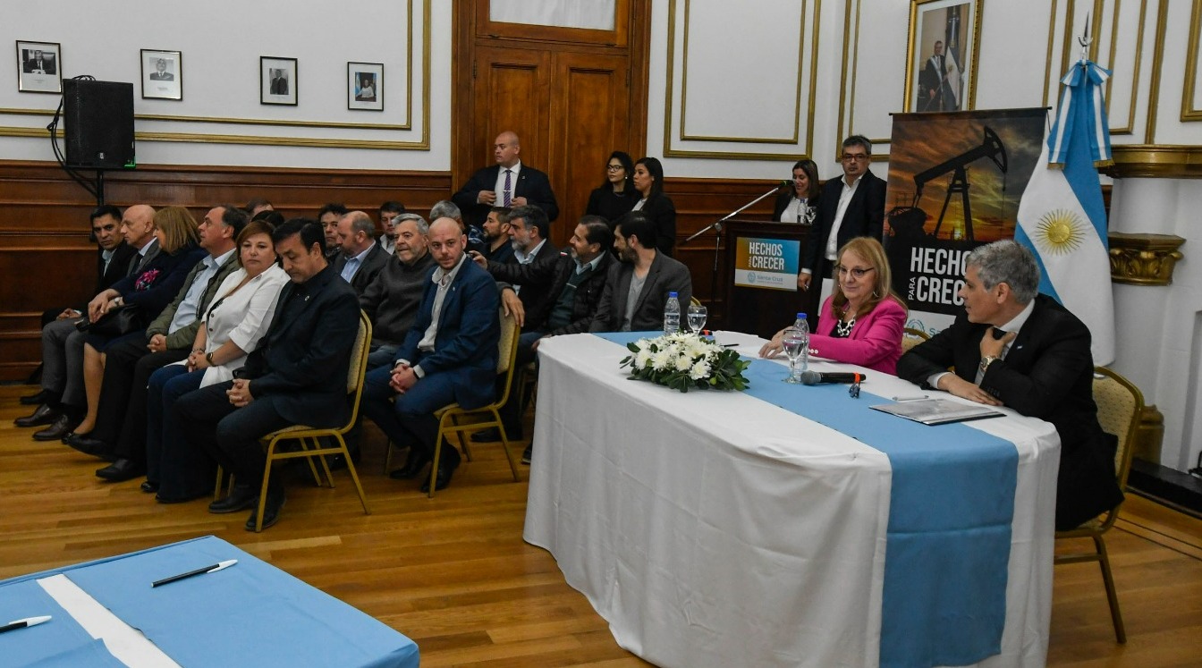 Alicia Kirchner: “Para tener visión de futuro tenemos que construir el presente”