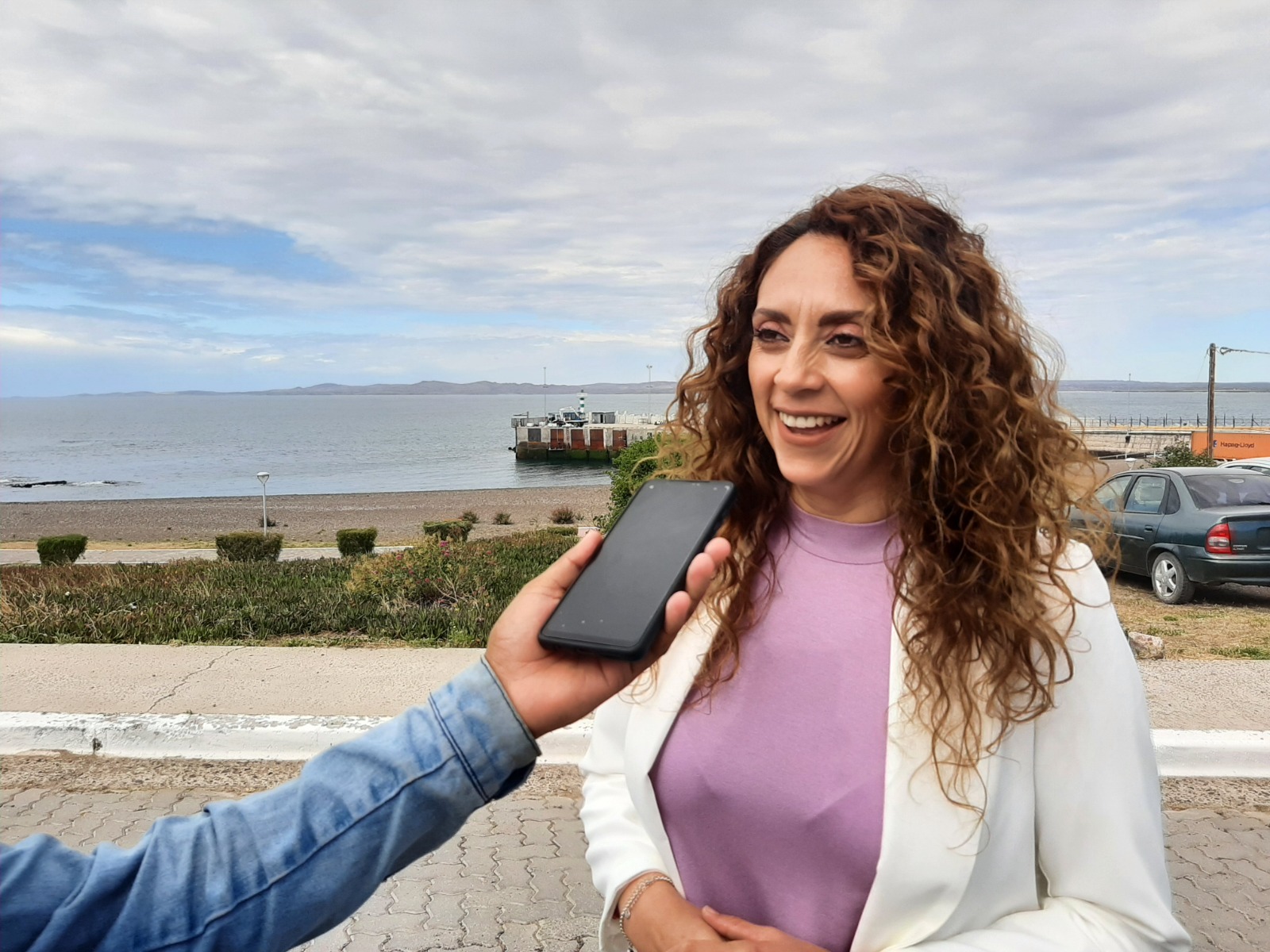 Loyola valoró el esfuerzo del equipo municipal para organizar otra edición de la Fiesta de Salmón