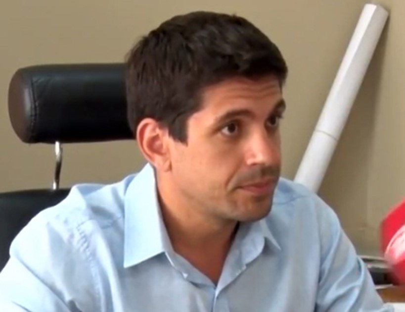 Ebene cruzó a UyO y le recordó el papelón que hicieron en la Cooperativa: “Que Concina haga campaña con Servicoop, parece un tomada de pelo”