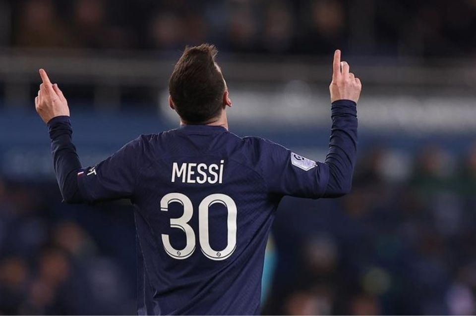 Messi vuelve al Parque de los Príncipes en medio de sus contactos con Barcelona