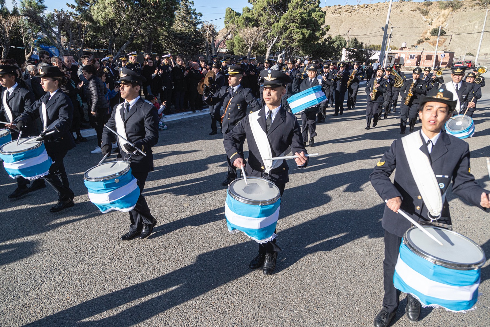 Comodoro: El Municipio festejó el 213° aniversario de la Revolución de la Patria y los 80 años del barrio 25 de mayo