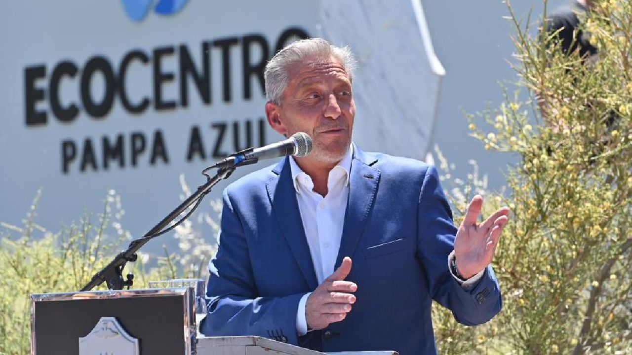 “Necesitamos más inversiones para mejorar la conectividad terrestre, aérea y marítima, porque la Patagonia es una gran receptora de turistas de todo el mundo”