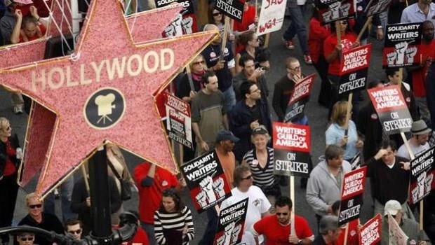 El Sindicato de guionistas de Hollywood realizará la primera huelga en 15 años, tras fracasar negociaciones salariales