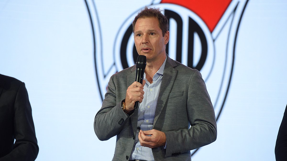 El presidente de River consideró “exagerada” la reacción de Boca tras la provocación de Palavecino