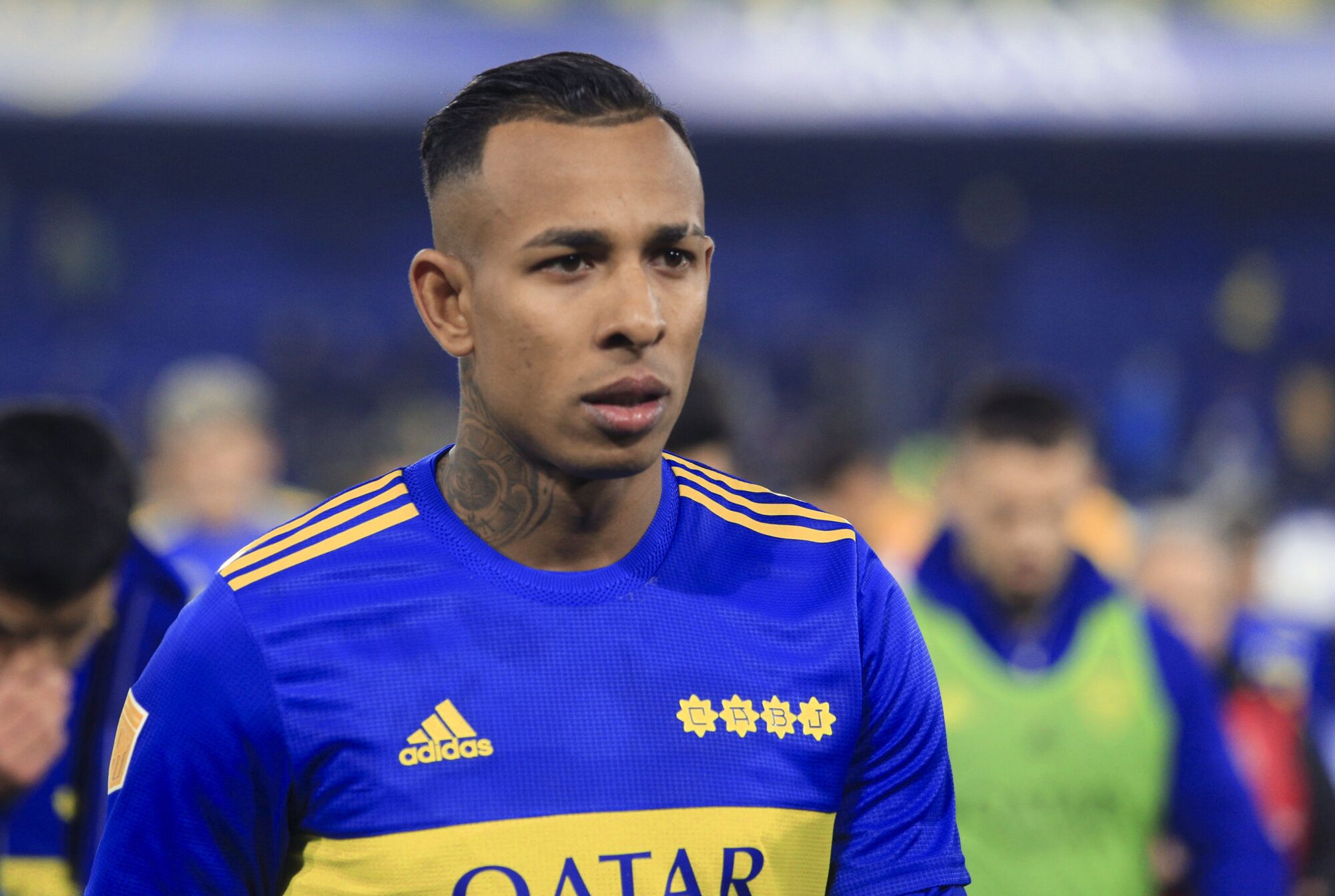 Tras la condena por violencia, elevan a juicio la causa contra Sebastián Villa por abuso sexual