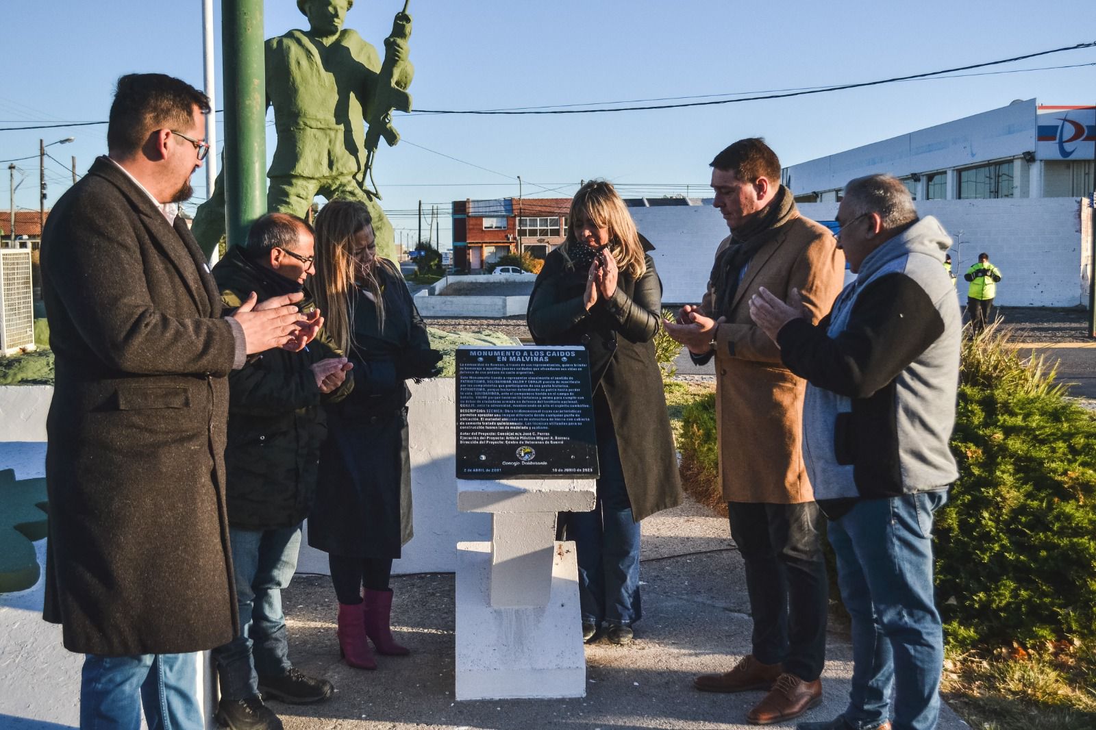 Biss participó del acto organizado por el Concejo Deliberante de Rawson por el Día de la Afirmación de los Derechos Argentinos sobre Malvinas