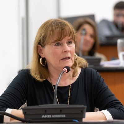 Digna Hernando: “Lo de Treffinger nos parece una vergüenza, critica la misma ‘casta’ a la que busca pertenecer”