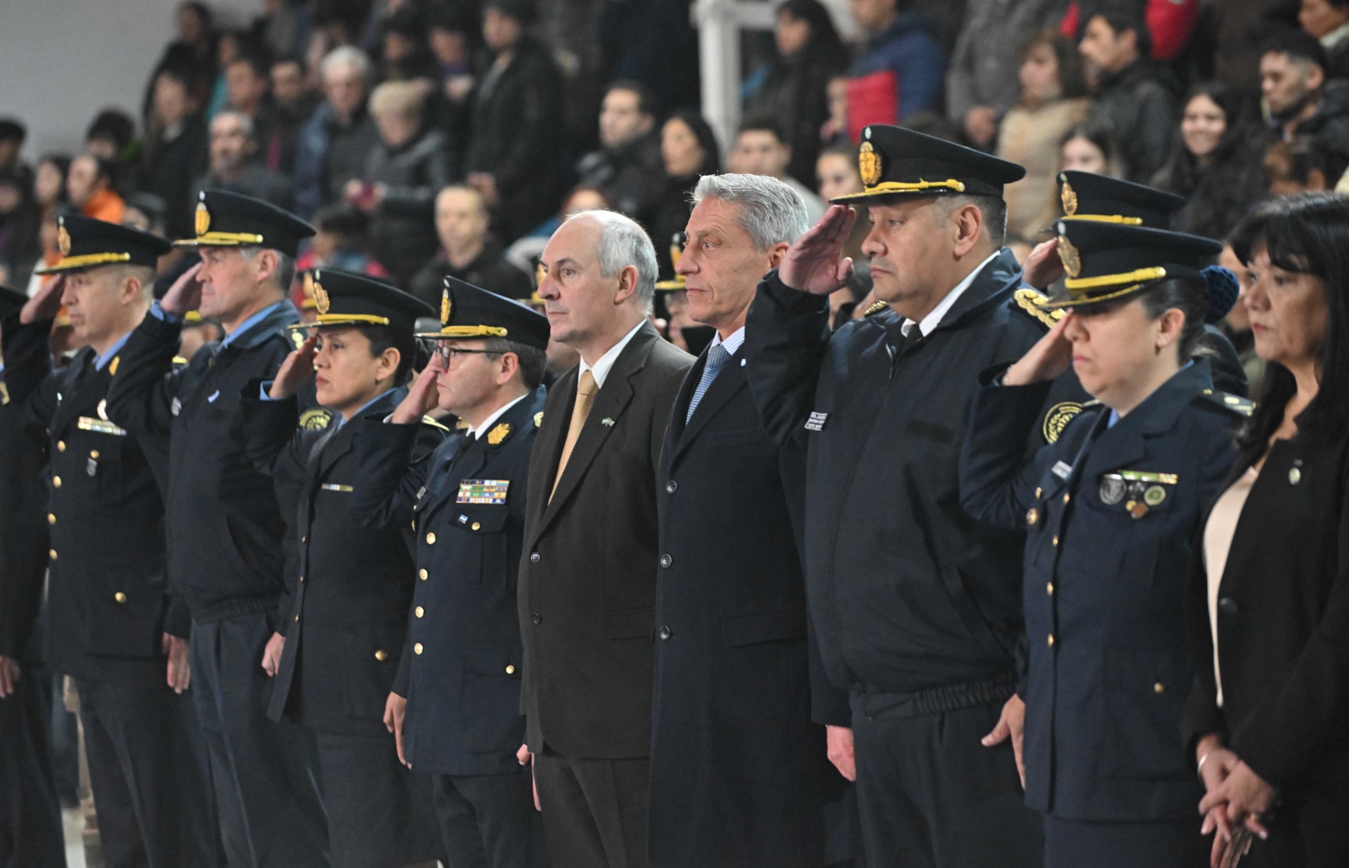 Arcioni: “Hoy en gran parte lo que está requiriendo la sociedad es una policía especializada y lo estamos logrando”