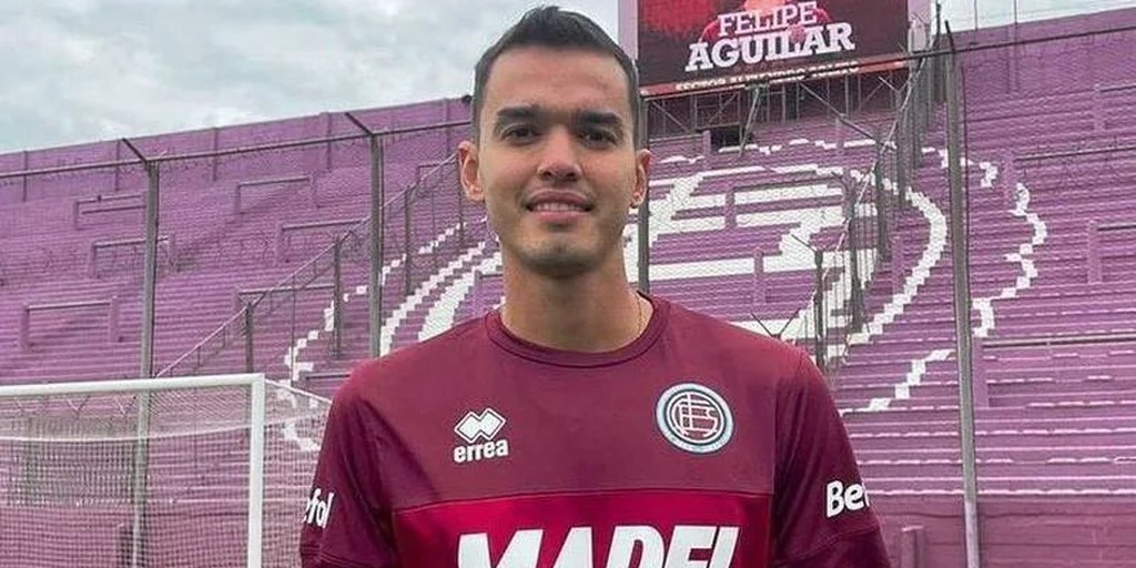 El defensor colombiano de Lanús denunció insultos racistas durante el partido contra Talleres