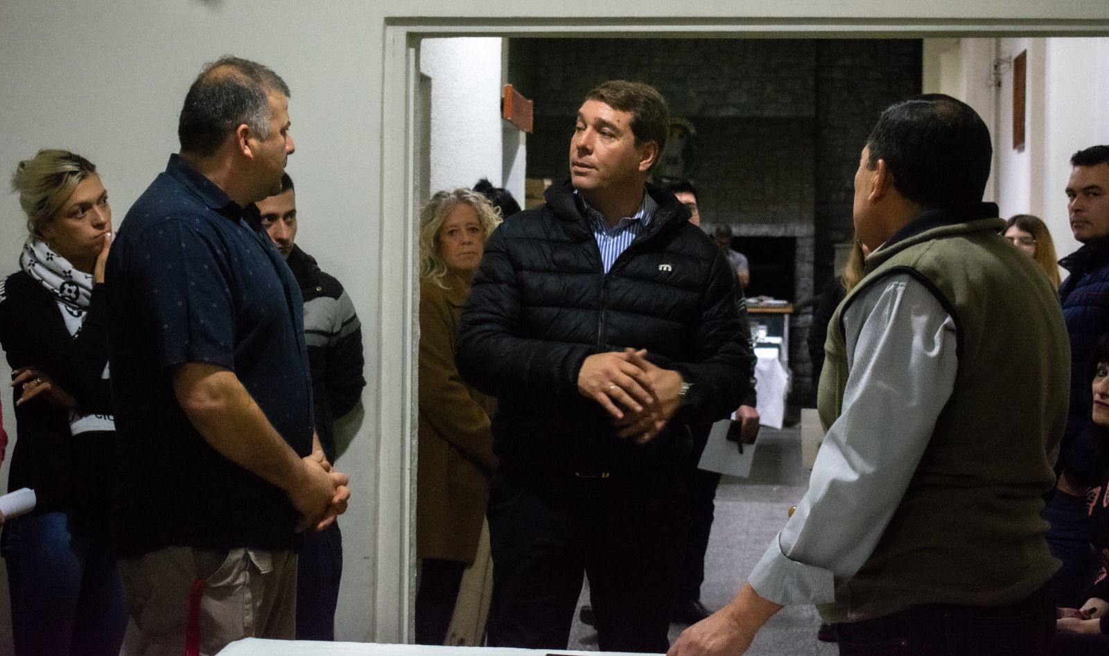 Biss se reunió con afiliados del Círculo de Suboficiales de la Policía Federal y destacó el trabajo mancomunado