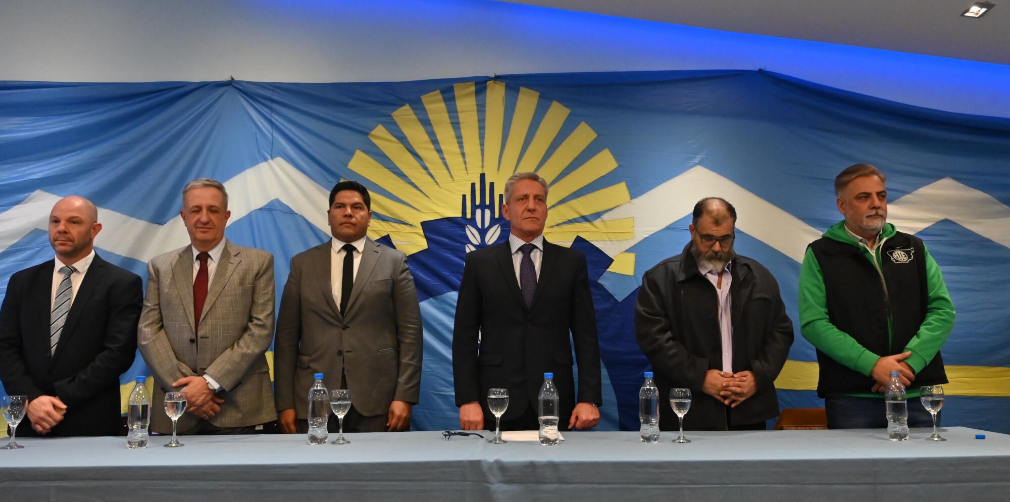 Ayala sobre la firma del Convenio Colectivo de Trabajo unificado para la Administración Pública Provincial: “En la provincia de Chubut se está marcando un antes y un después”