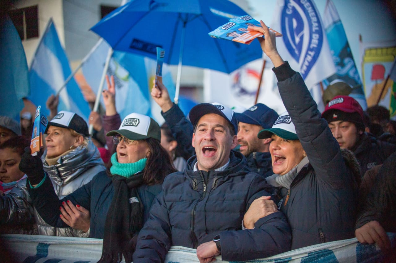 Luque: “Tenemos una provincia hermosa, hace falta que el domingo nos acompañen para recuperar lo que los chubuteneses hemos perdido”