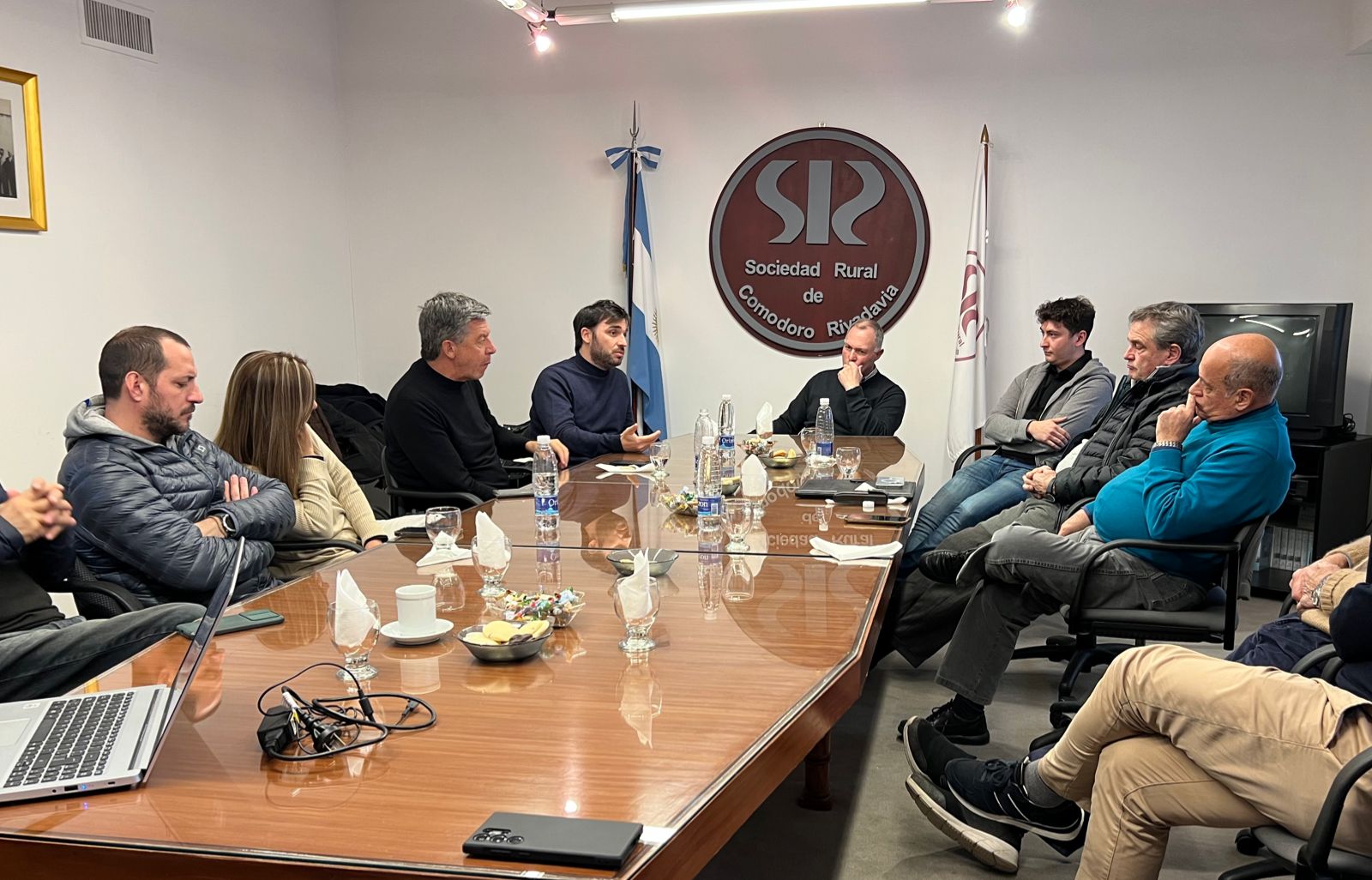 Torres con productores de la Sociedad Rural de Comodoro: “Vamos a trabajar para mejorar la competitividad de un sector que es parte de la identidad de nuestra provincia”