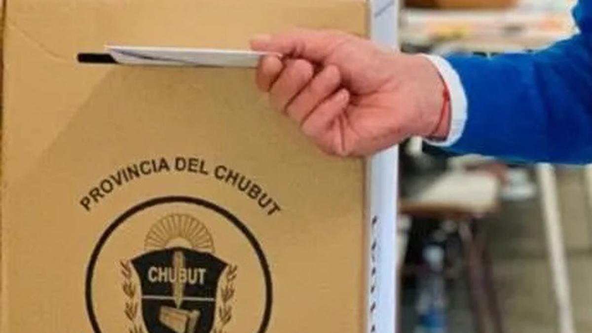Elecciones 2023 en Chubut: Inicio normal de los comicios en todos los rincones de la Provincia