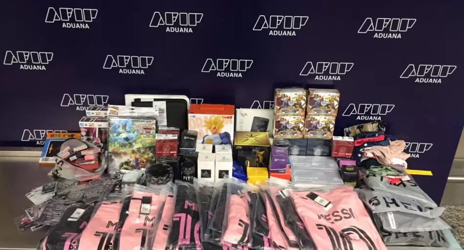 Aduana advirtió sobre aluvión de intentos de contrabando de camisetas de Messi del Inter de Miami