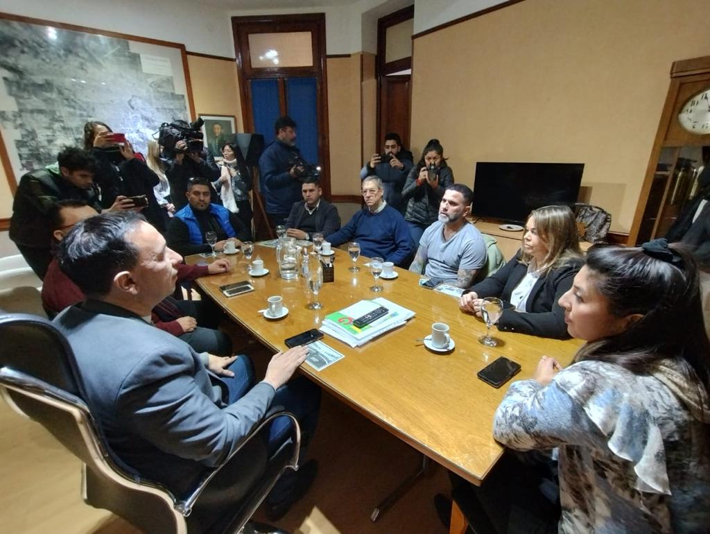 Partidos políticos de Trelew advirtieron por la continuidad de Arcioni y Luque: “No es bueno para el Valle”