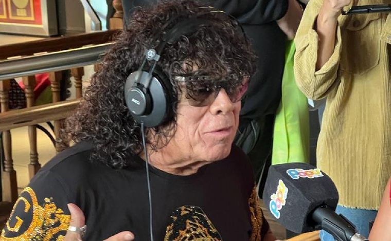 El cuarteto en alerta: Operaron de urgencia a La Mona Jiménez