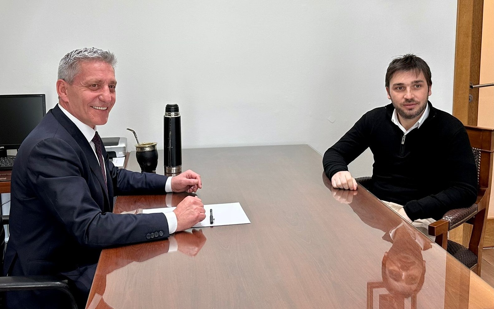 Arcioni recibió a Torres para definir puntos específicos de cara al proceso de transición