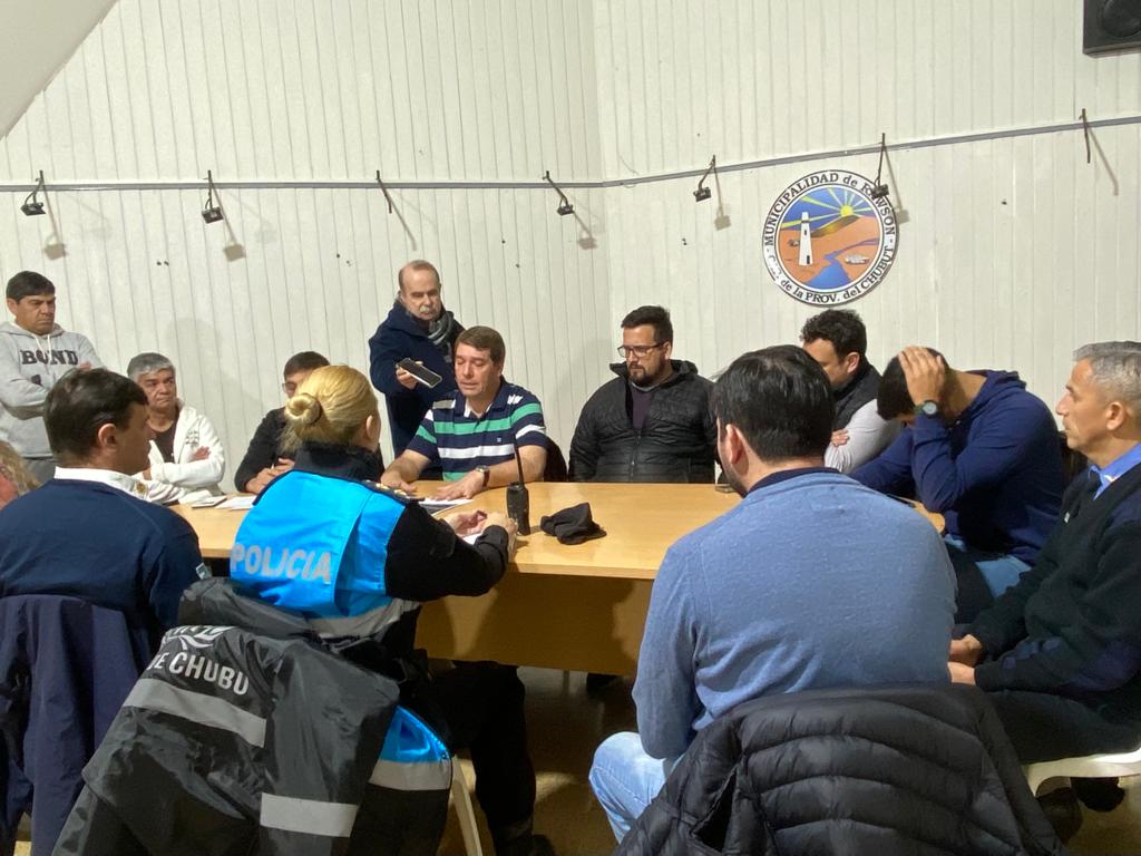 El Municipio destacó el trabajo en conjunto del Comité de Emergencia de Rawson en las tareas de asistencia y prevención ante los intensos vientos