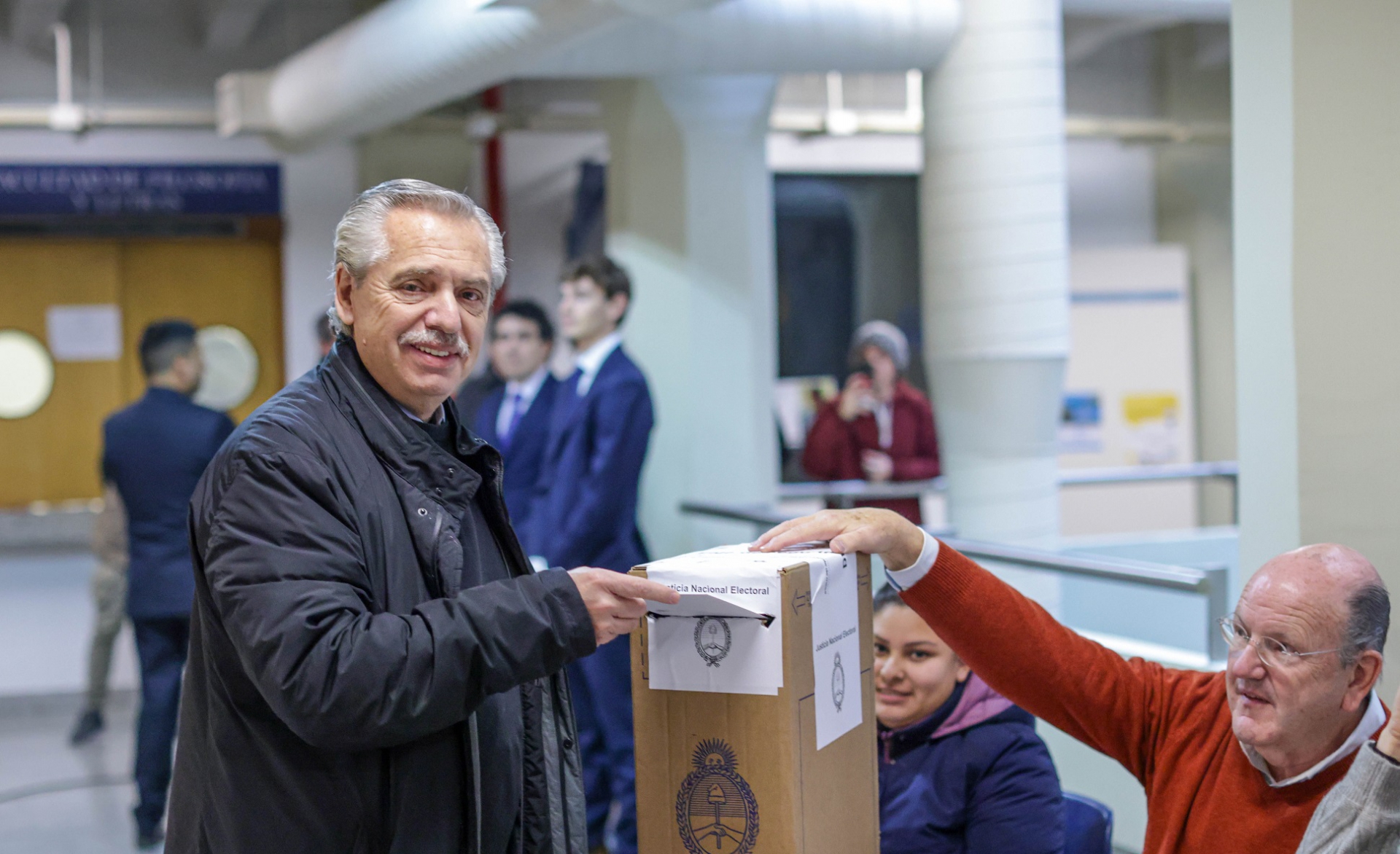 Alberto Fernández: “Vayamos todas y todos a votar porque es el modo de expresar nuestros derechos”