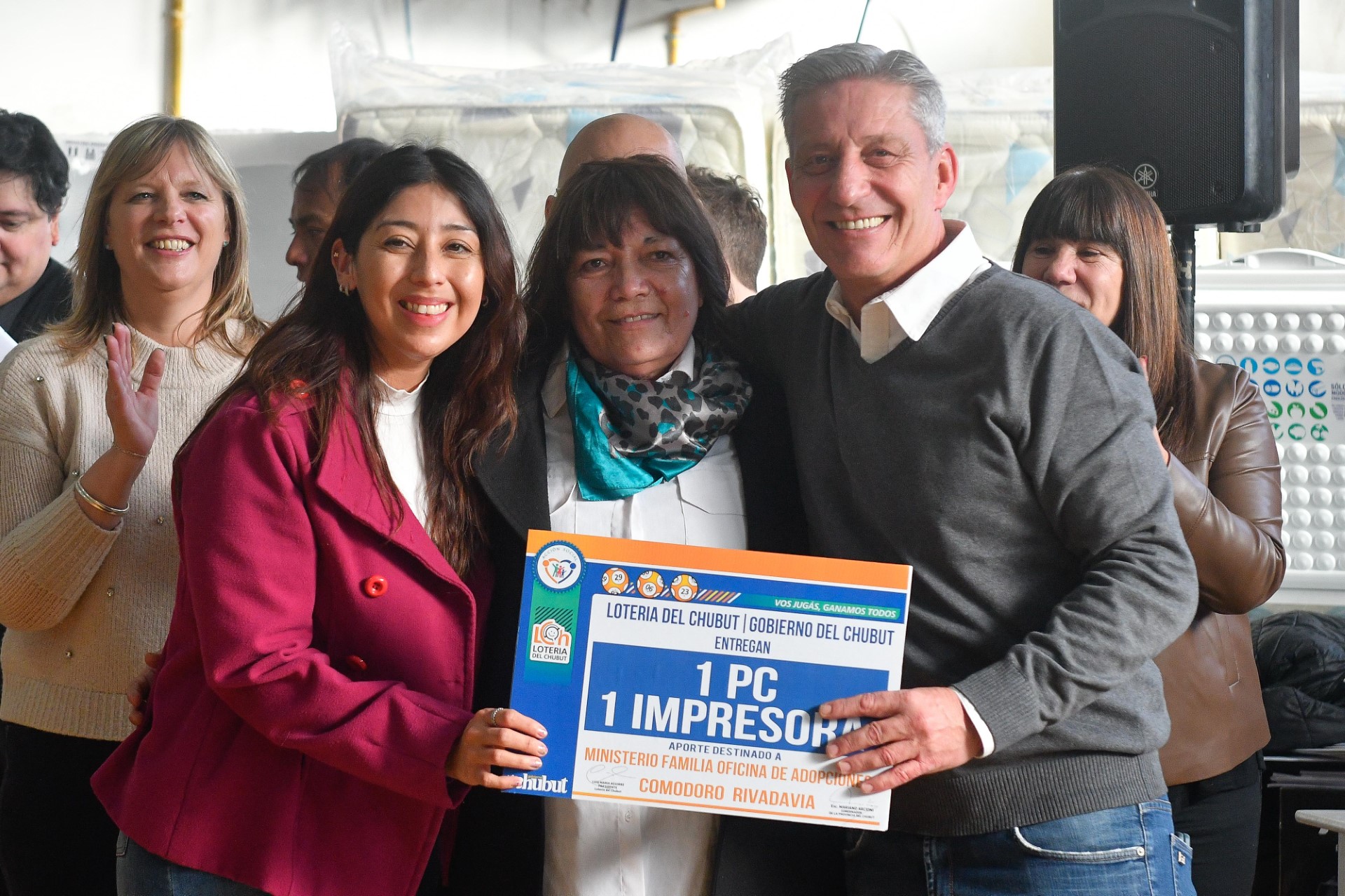 Arcioni: “La política debe hacerse cara a cara, no a través de redes sociales”