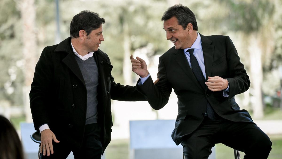 Massa y Kicillof cierran la campaña bonaerense con un acto en Merlo