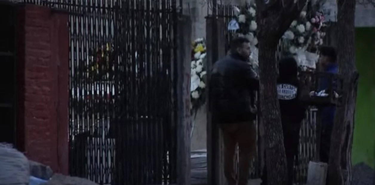 Dolor por el crimen de Morena: Despiden los restos de la nena en la casa de su papá