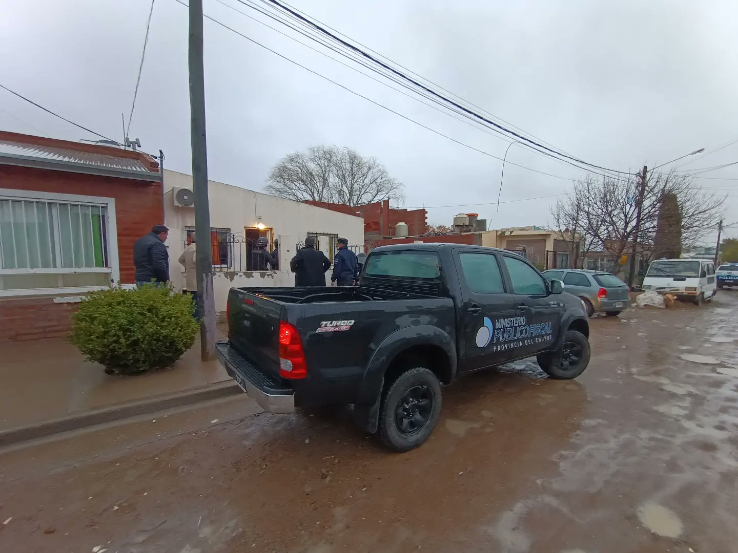 “El cuento del Ruso”: Desbarataron una banda dedicada a cometer estafas liderada por un preso madrynense que recaudó más de 11 millones en el último mes