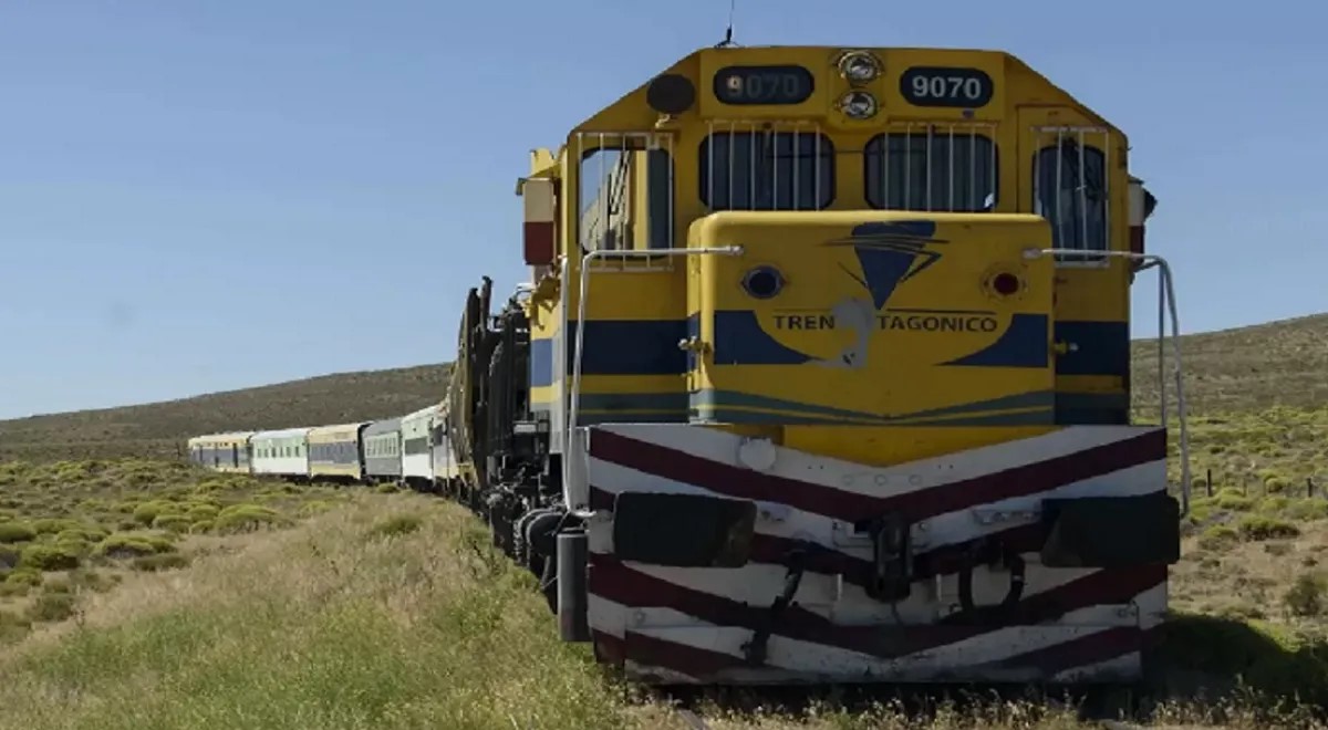 Vaca Muerta: Comenzaron las obras del Tren Norpatagónico que permitirá transportar la producción del yacimiento estrella del país