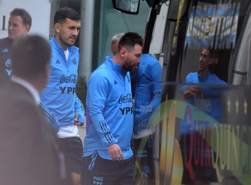 La Selección Argentina visita a Bolivia en la altura de La Paz con Messi a la cabeza