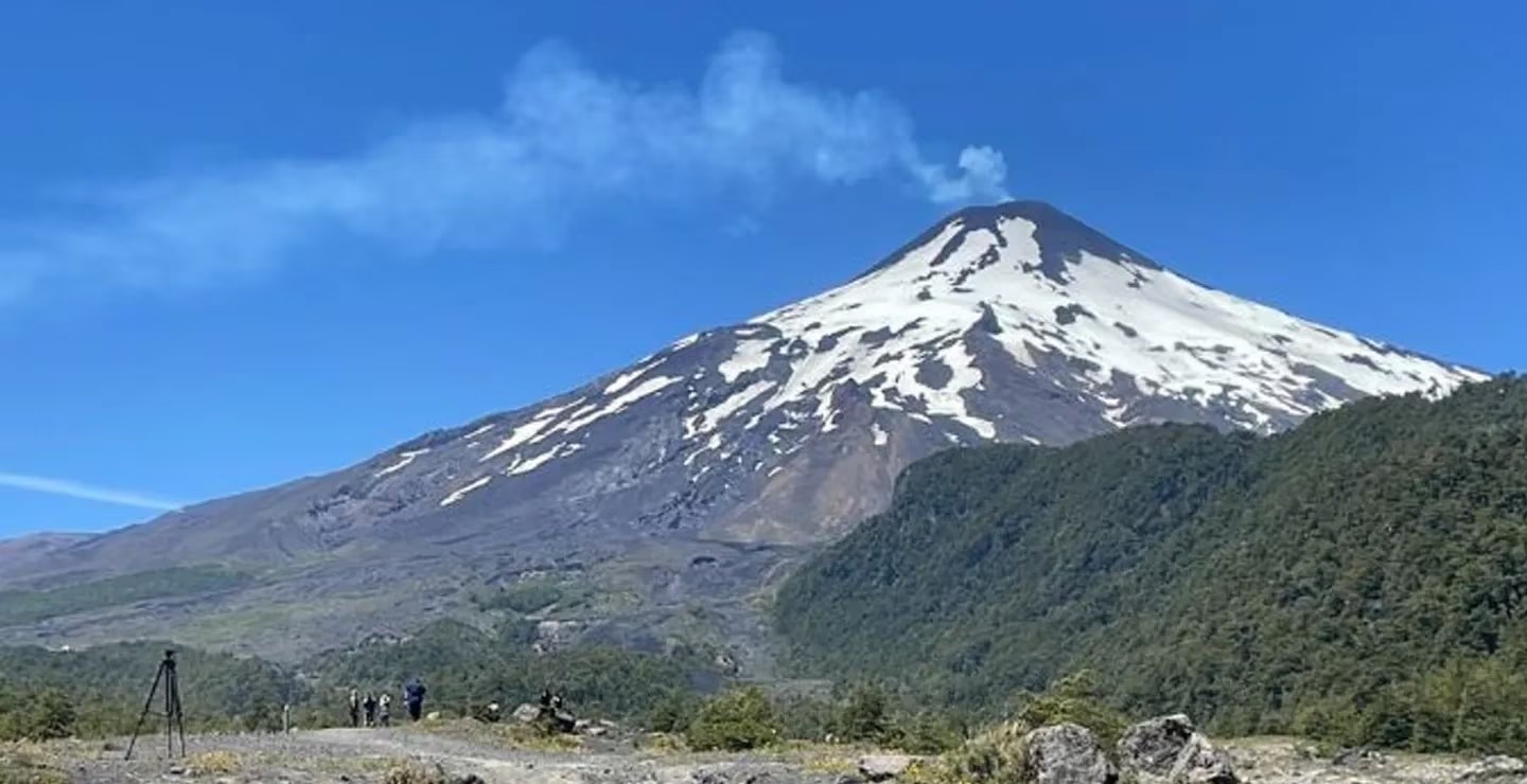 Chile elevó la alarma en el volcán Villarrica que se encuentra a 100 kilómetros de San Martín de los Andes