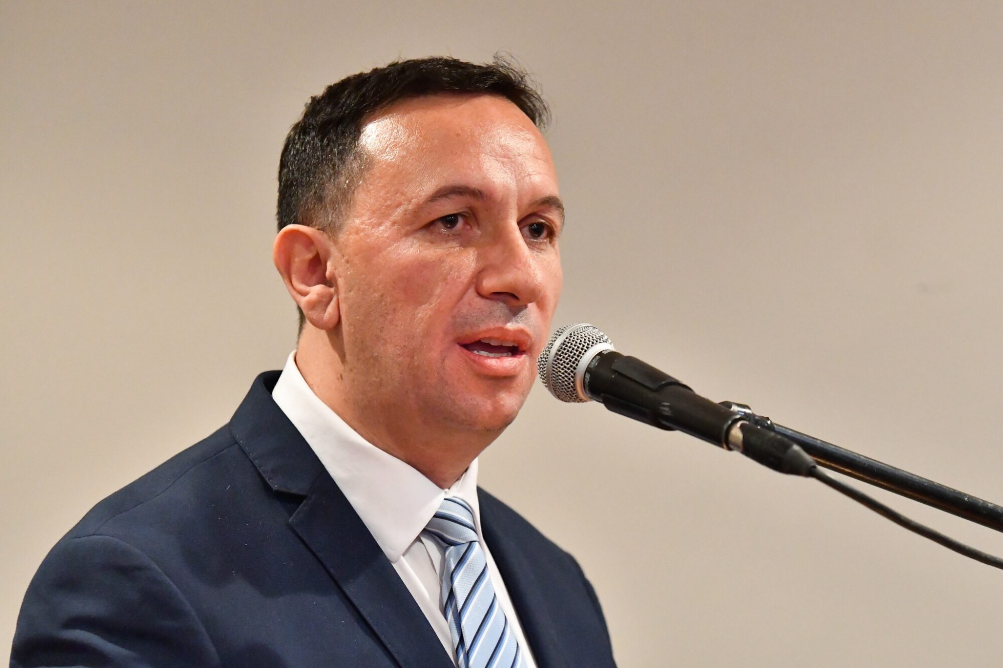 Maderna: “No he tenido más diálogo con Luque ni con Arcioni, la relación es prácticamente nula”