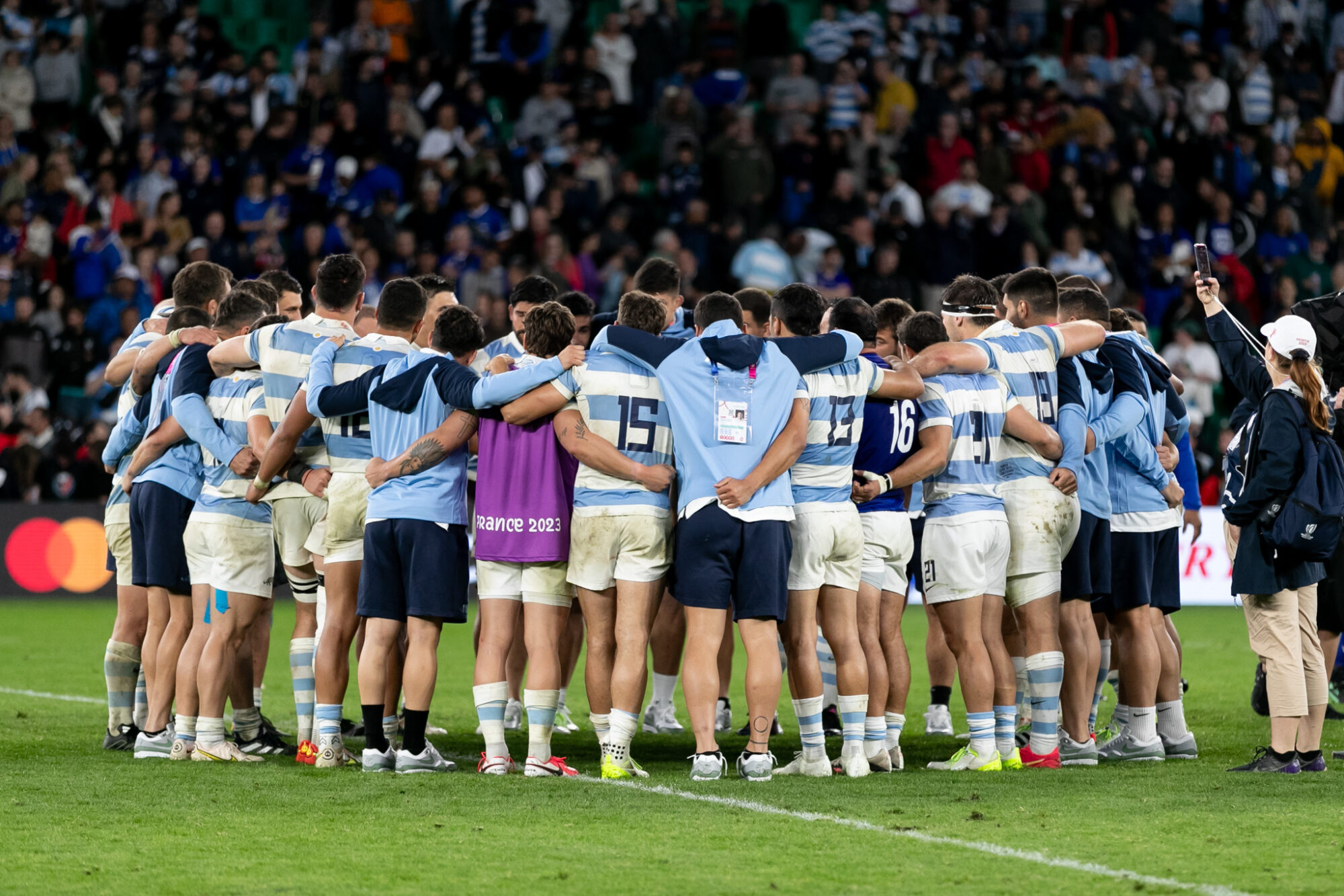 Los Pumas irán mañana por su segundo triunfo en el Mundial frente a Chile