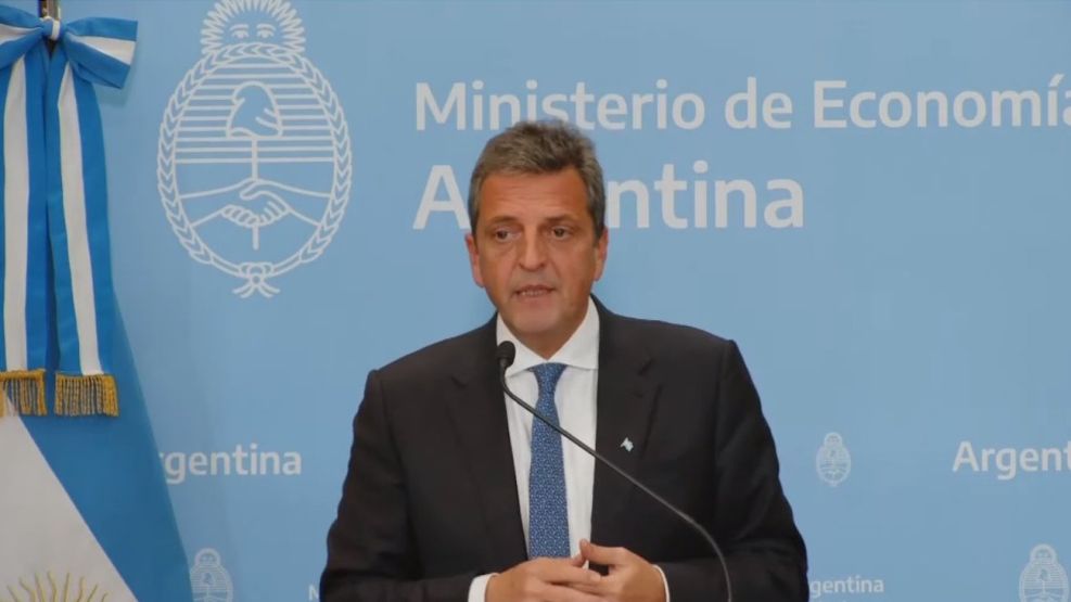 Massa presenta medidas de alivio fiscal para mipymes y pequeños contribuyentes