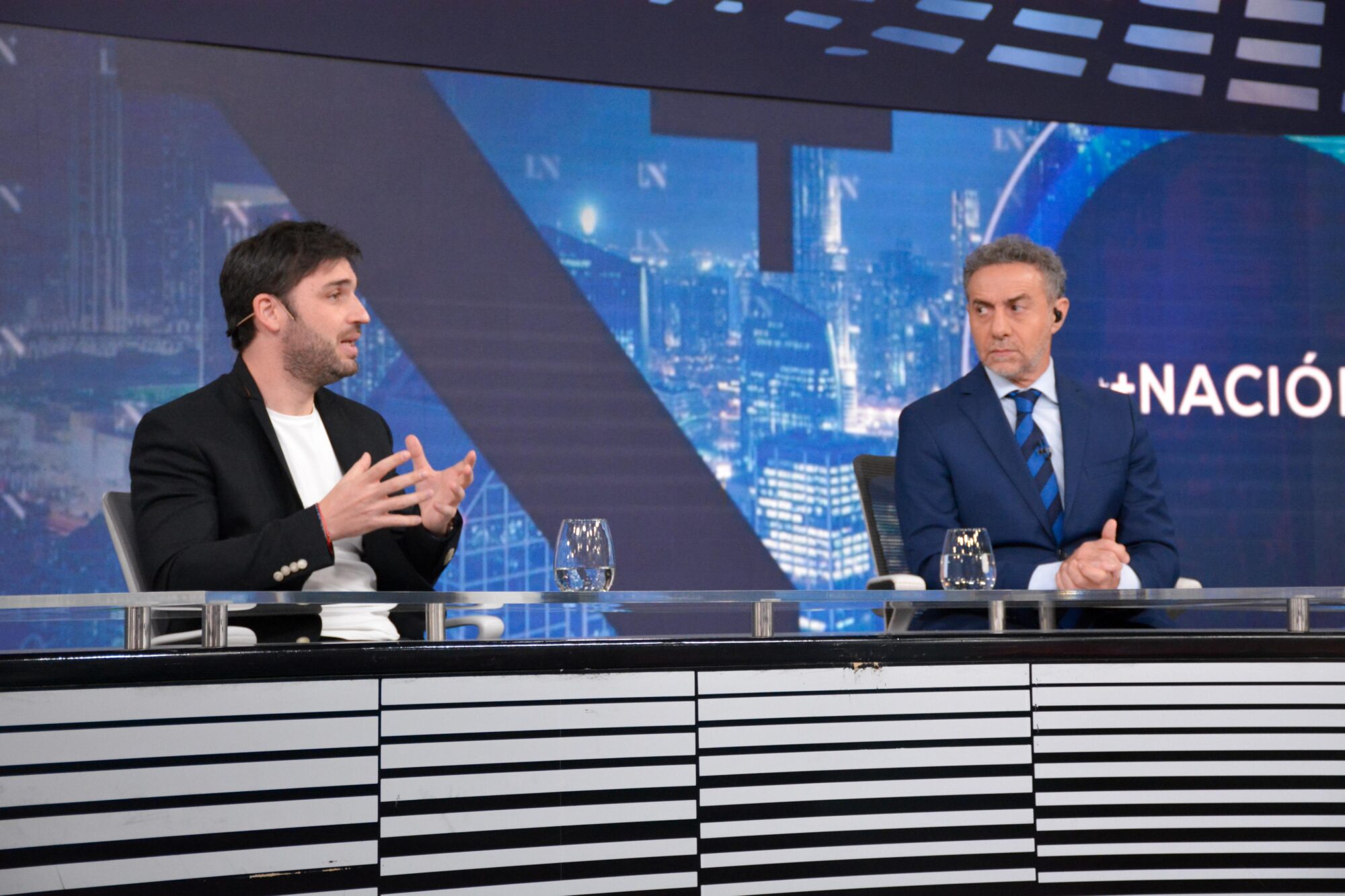 Torres: “Hay sectores políticos que amenazan la autonomía de las provincias y los patagónicos no lo vamos a permitir”