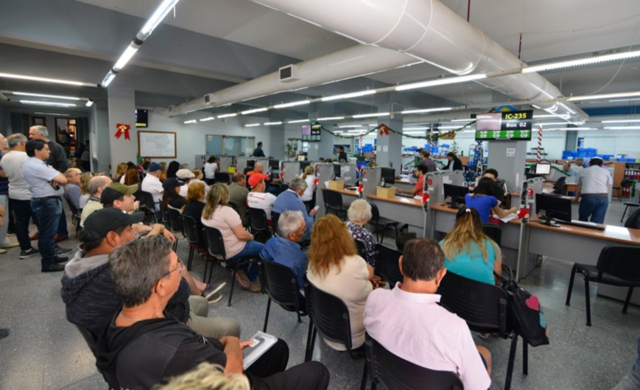 Trelew mantiene el régimen especial de descuentos con rebajas de hasta el 80% por impuestos adeudados