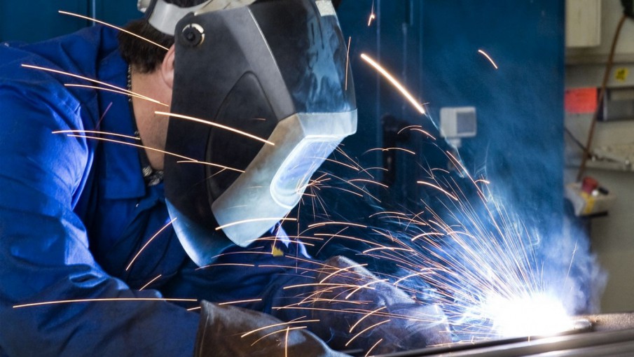La actividad económica subió 0,3% en agosto y cortó racha de cuatro meses con bajas por la sequía